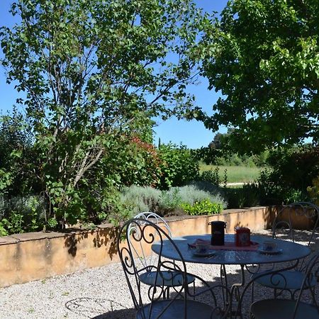 Le Mas Perréal Saint-Saturnin-lès-Apt Exterior foto